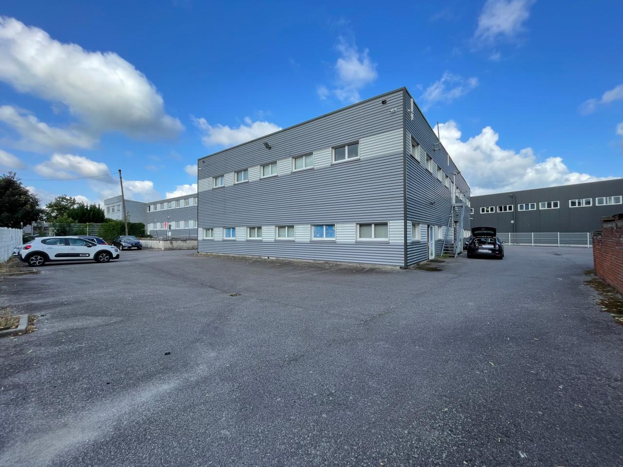 Local d'activité Le Petit-Quevilly 275m² Location local d'activité Le Petit-Quevilly Seine-Maritime OLACT2533756 0